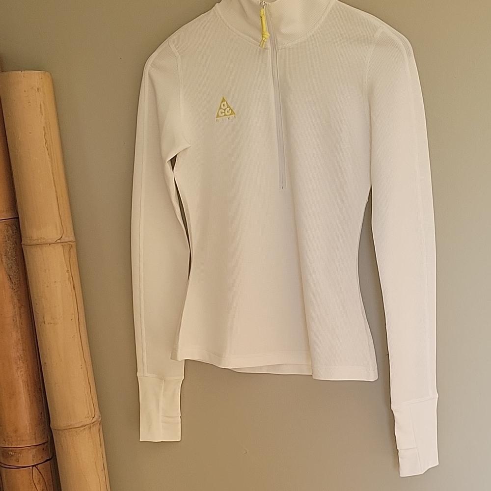 acg Nike thermal top